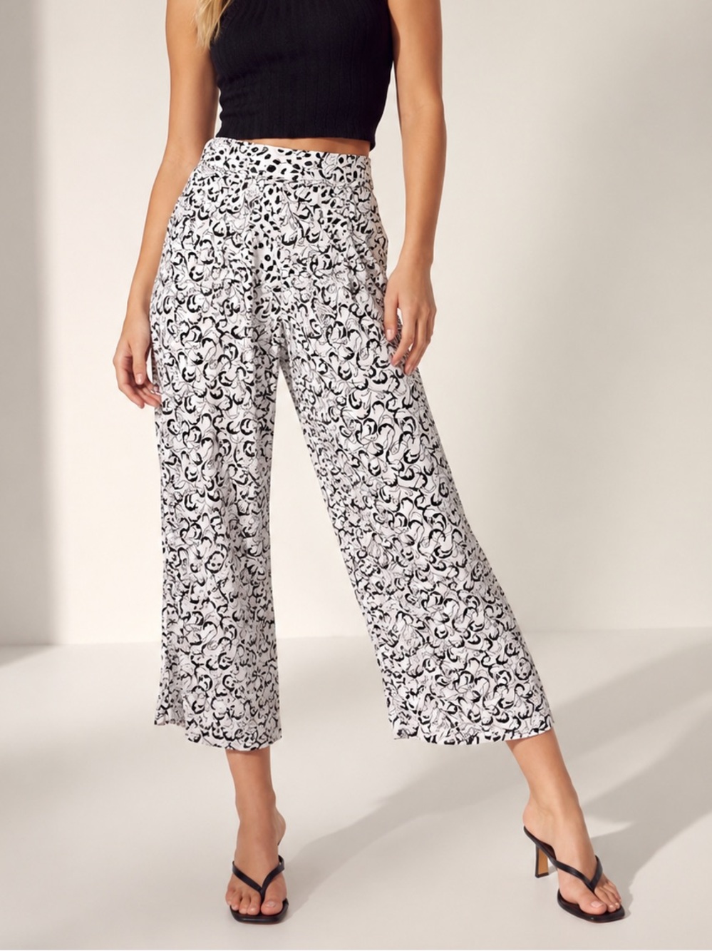 Wilfred Rhapsody Cropped Wide Leg Pants Size Medium Aritzia #77447